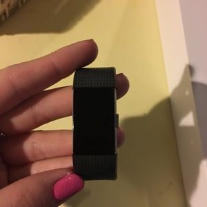 Fitbit charge 2 only a year old works wonderful!